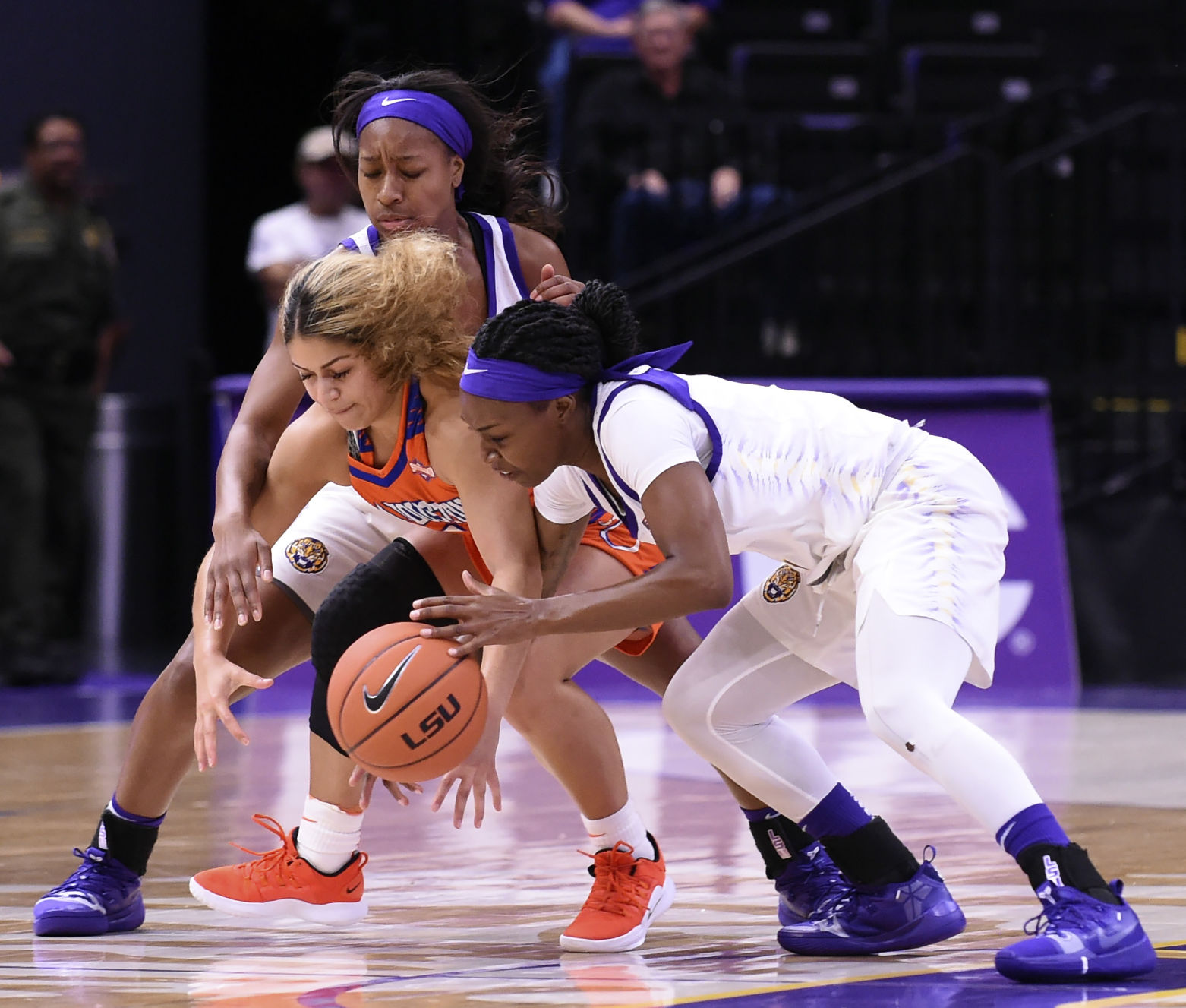 lsuwomensbasketball.110718_HS_273